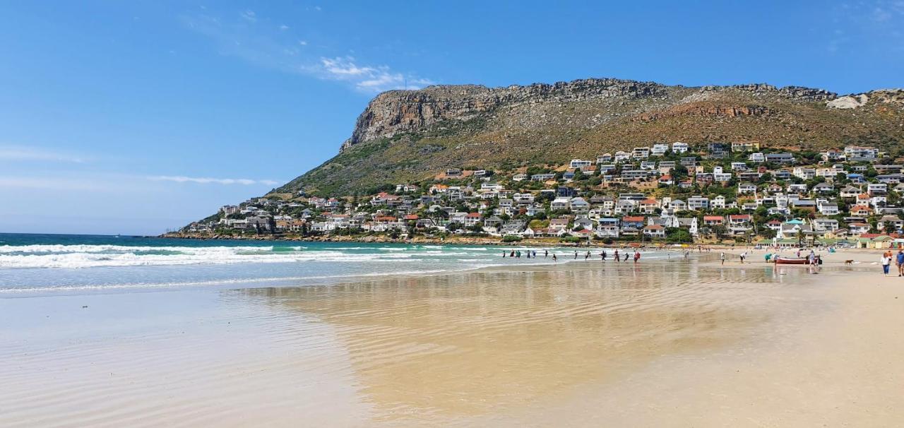 Admiralty Bed & Breakfast Muizenberg Esterno foto