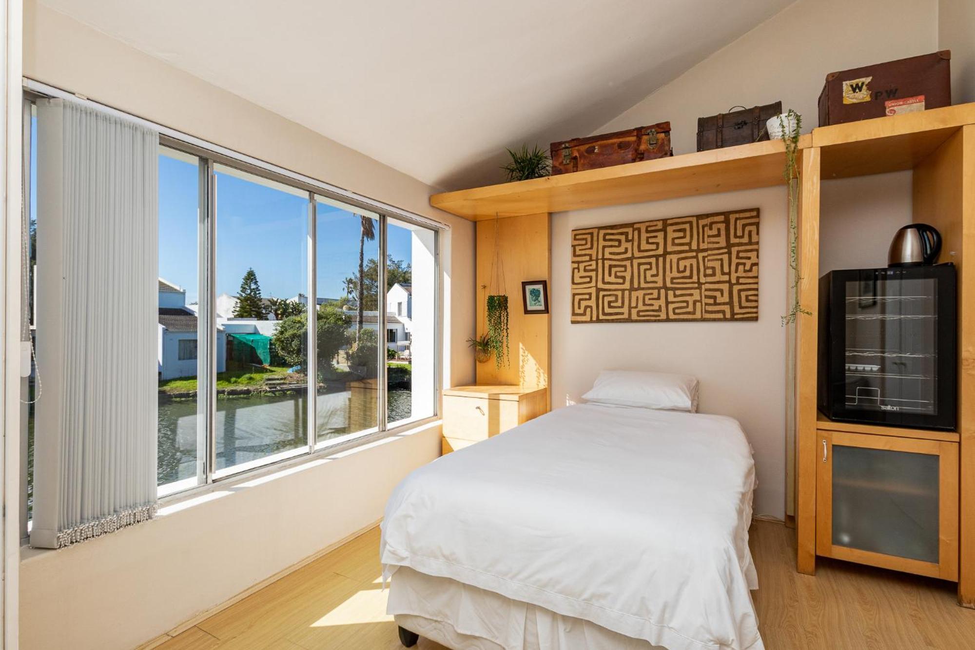 Admiralty Bed & Breakfast Muizenberg Esterno foto